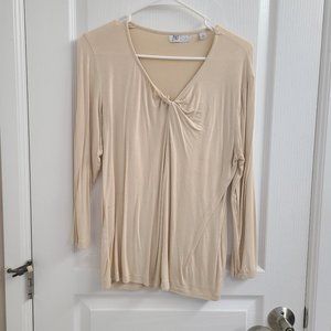 V-neck twist long sleeve